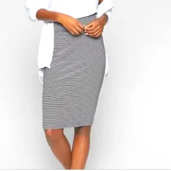 Athleta Encinitas black/white classic striped ribbed midi pencil skirt Small - Picture 2 of 5